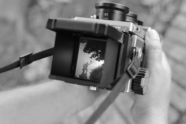 2014-08-Serge-Philippe-Lecourt-photographiant MAM Bonneville-sur-Iton (27)