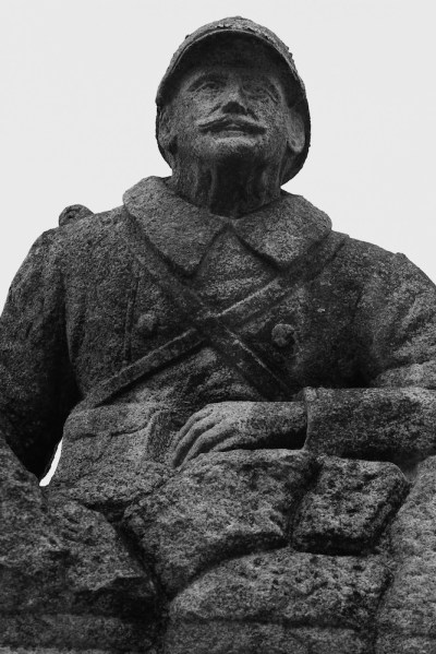 Serge-Philippe-Lecourt-2015-Monument-aux-morts-St-Germain-de-Tallevende-14-8