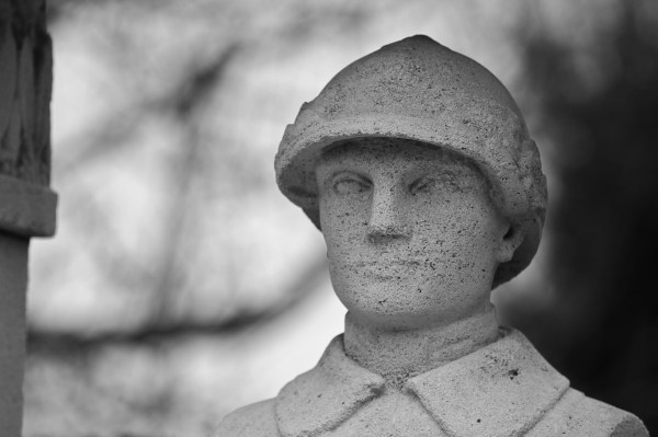 Serge-Philippe-Lecourt-2015-Monument-aux-morts-Le-Lieurey-27-7